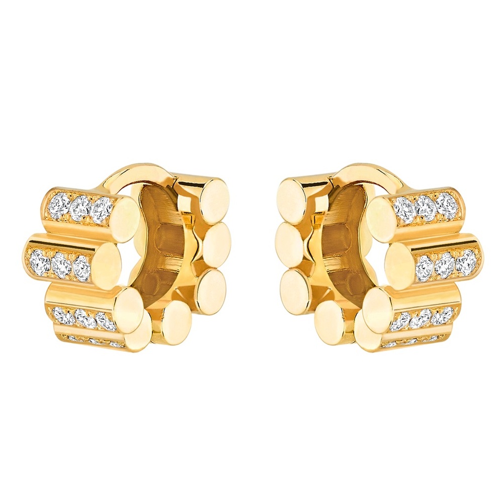 Viltier.NEW!Boxed Pair.
Diamond Edge Huggie Hoop Earrings. 18K Gold